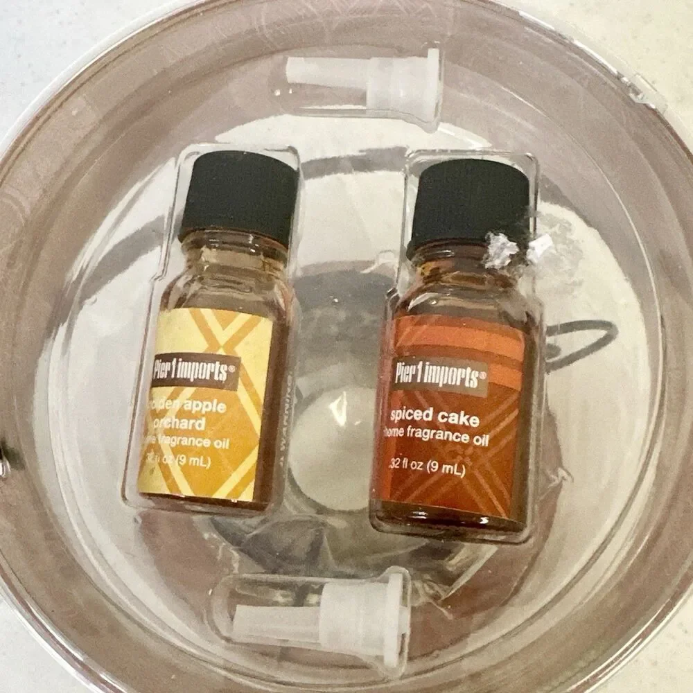 NIB Pier 1 Imports Spiced Cake & Golden Apple Orchard ‎ Oil & Warmer NEW Set
